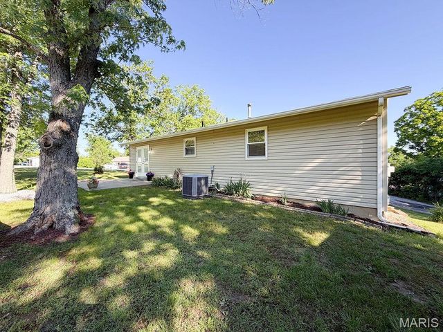 3344 Woodland Trl, Imperial, MO 63052
