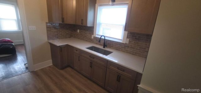 10428 Marne Street, Detroit, MI 48224