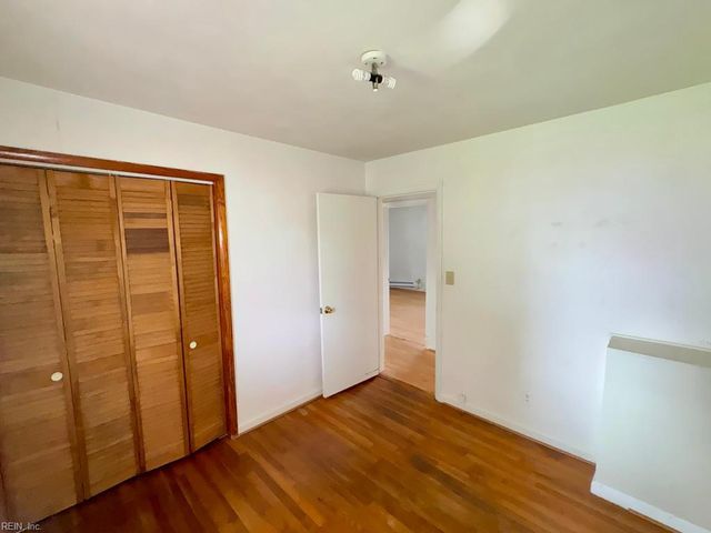 1520 Blanche DR, Portsmouth, VA 23701