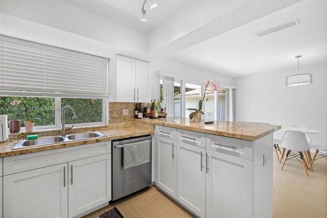 811 Capri St, Coral Gables, FL 33134