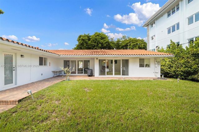811 Capri St, Coral Gables, FL 33134