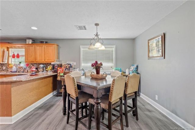 512 Gist Lane, Lake Charles, LA 70611