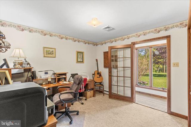 115 VALLEY RD, Windsor, PA 17366
