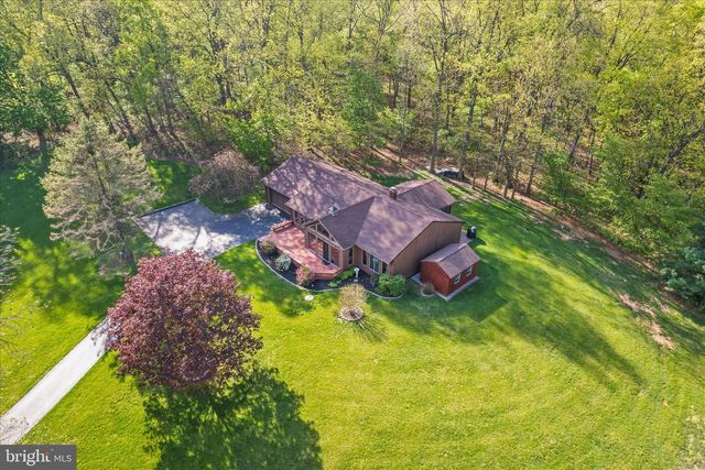 115 VALLEY RD, Windsor, PA 17366
