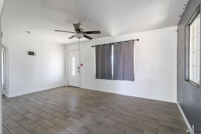 2524 S 7 Ave, Yuma, AZ 85364