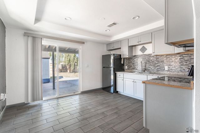 2524 S 7 Ave, Yuma, AZ 85364