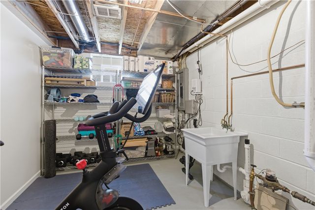 603 Brandon Way, Kennedy Twp, PA 15108
