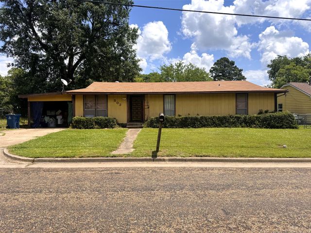 302 N O'Tyson, Mt Pleasant, TX 75455