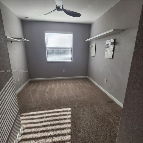 25111 SW 108th Ave, Homestead, FL 33032