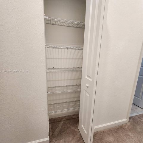25111 SW 108th Ave, Homestead, FL 33032