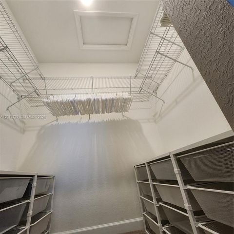 25111 SW 108th Ave, Homestead, FL 33032