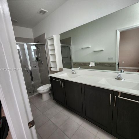 25111 SW 108th Ave, Homestead, FL 33032