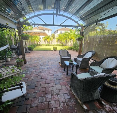 25111 SW 108th Ave, Homestead, FL 33032