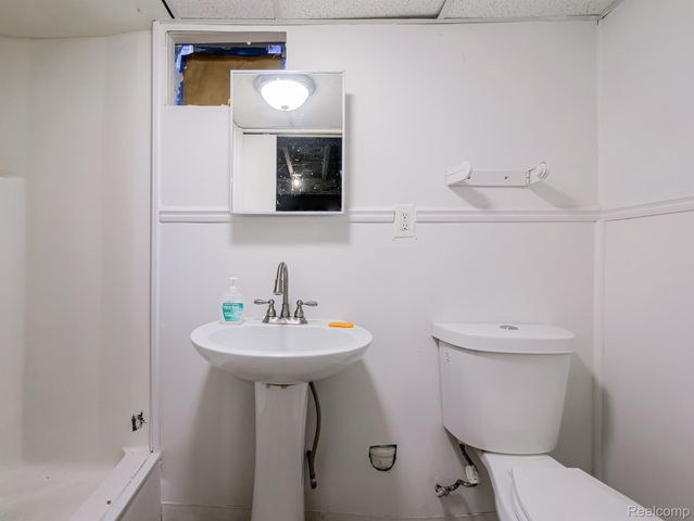 21733 RAUSCH Avenue, Eastpointe, MI 48021