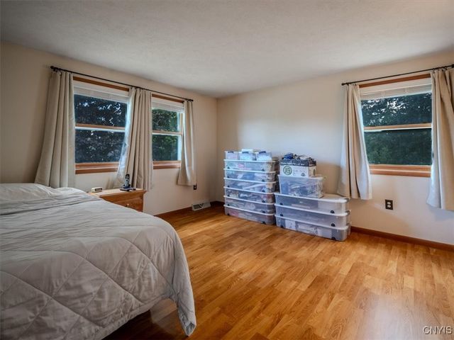 1263 Upp Lenox Avenue, Oneida, NY 13421