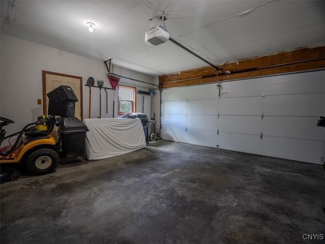 1263 Upp Lenox Avenue, Oneida, NY 13421