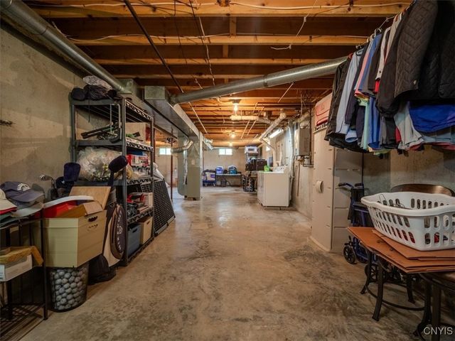 1263 Upp Lenox Avenue, Oneida, NY 13421