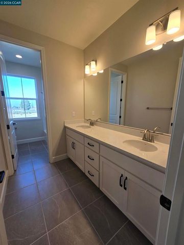 1602 Ashwood Drive, Pittsburg, CA 94565