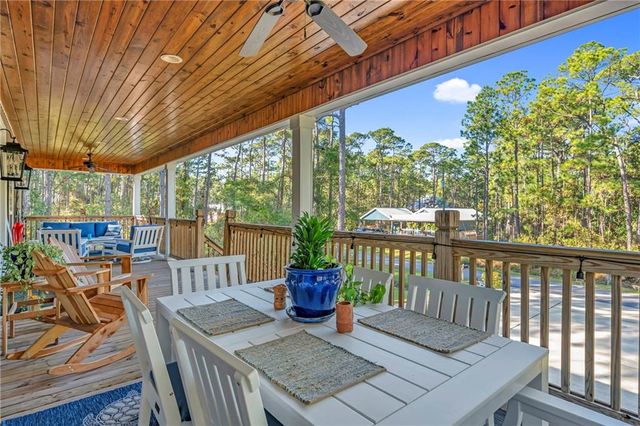 124 Buchanan Street, Dauphin Island, AL 36528