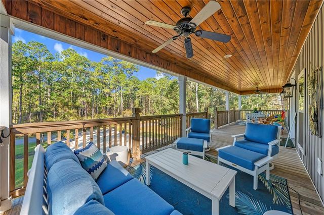 124 Buchanan Street, Dauphin Island, AL 36528