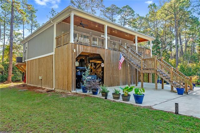 124 Buchanan Street, Dauphin Island, AL 36528
