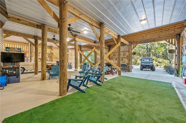 124 Buchanan Street, Dauphin Island, AL 36528