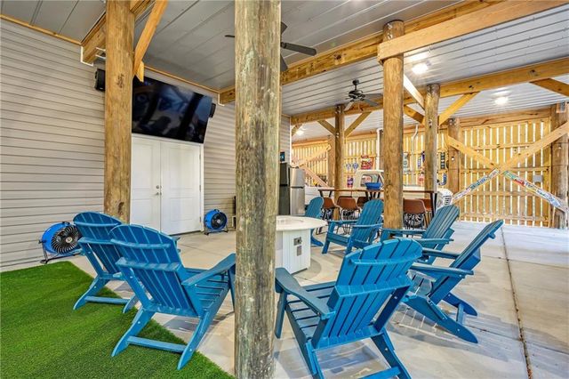 124 Buchanan Street, Dauphin Island, AL 36528