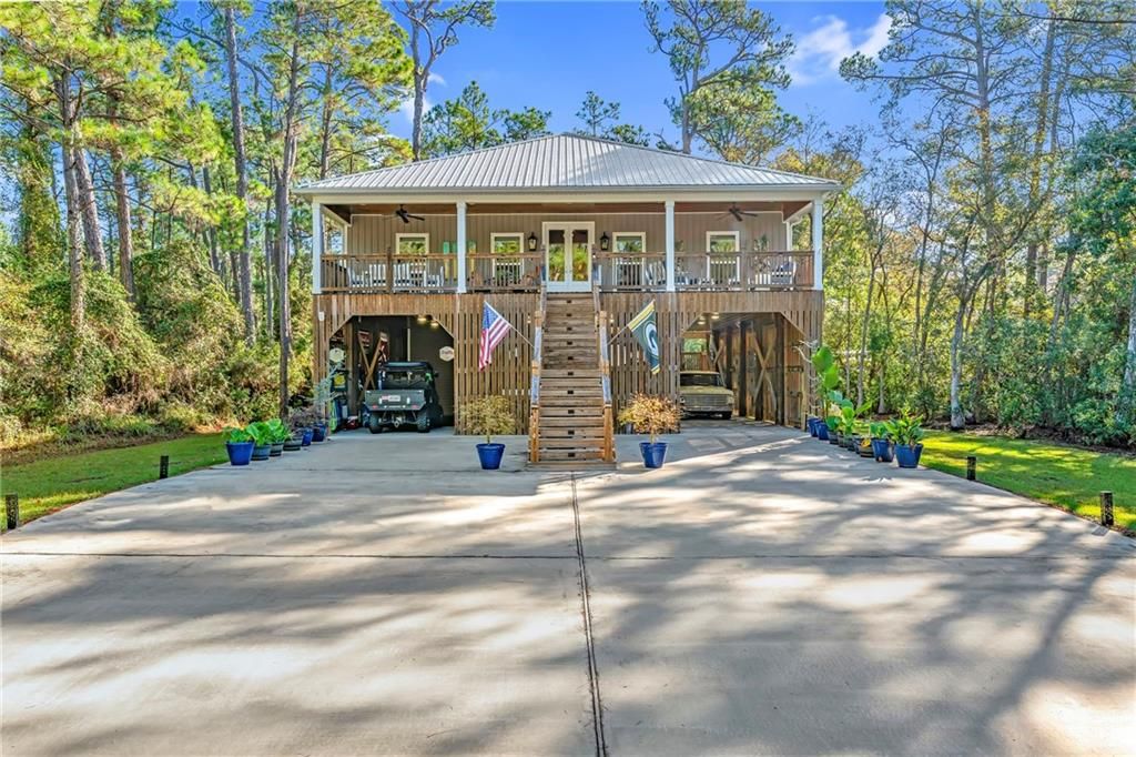 124 Buchanan Street, Dauphin Island, AL 36528