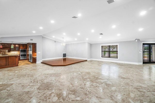 2150 NW 23rd Way, Boca Raton, FL 33431