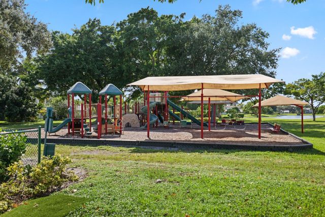 2150 NW 23rd Way, Boca Raton, FL 33431