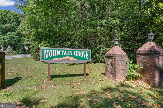 488 Allana Court, Stone Mountain, GA 30087
