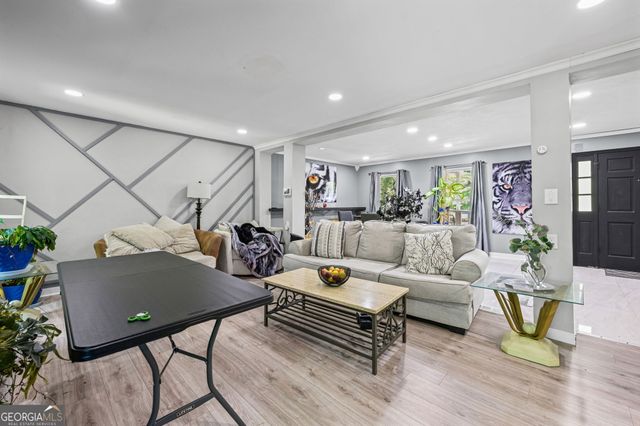 488 Allana Court, Stone Mountain, GA 30087