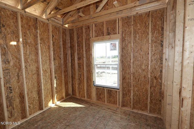 932 Creekside Lane, Bowling Green, OH 43402