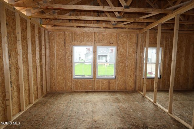 932 Creekside Lane, Bowling Green, OH 43402