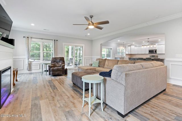 107 Whispering Pine Lane, Holly Ridge, NC 28445