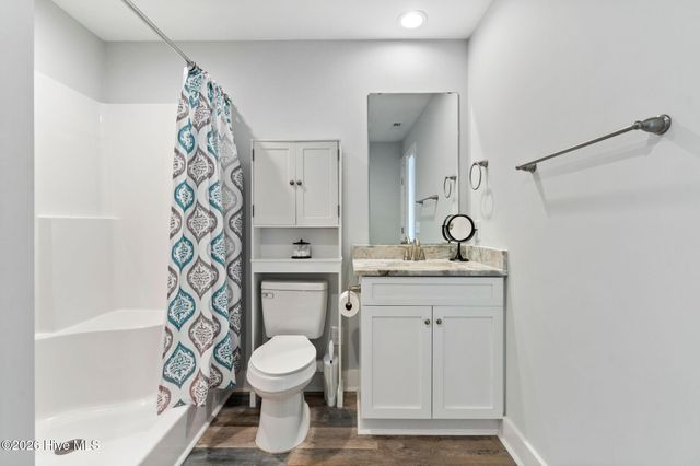 107 Whispering Pine Lane, Holly Ridge, NC 28445