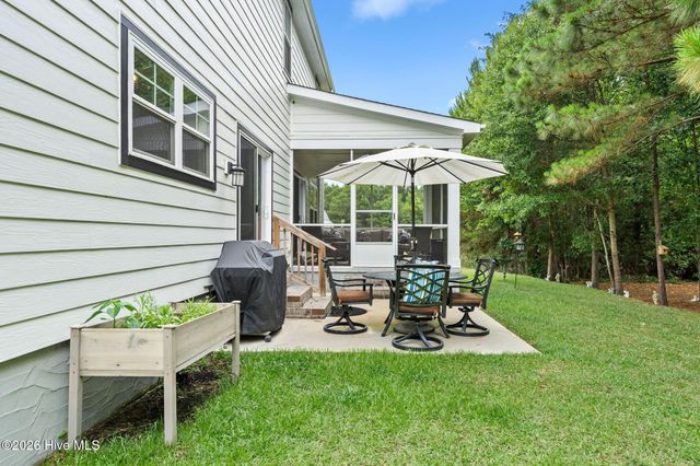 107 Whispering Pine Lane, Holly Ridge, NC 28445