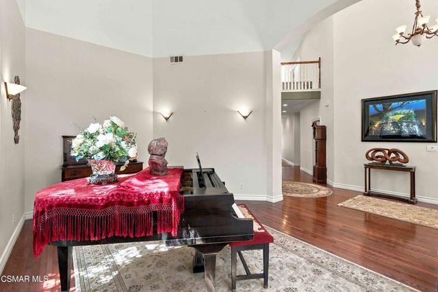 1351 Rainey Road, Simi Valley, CA 93063