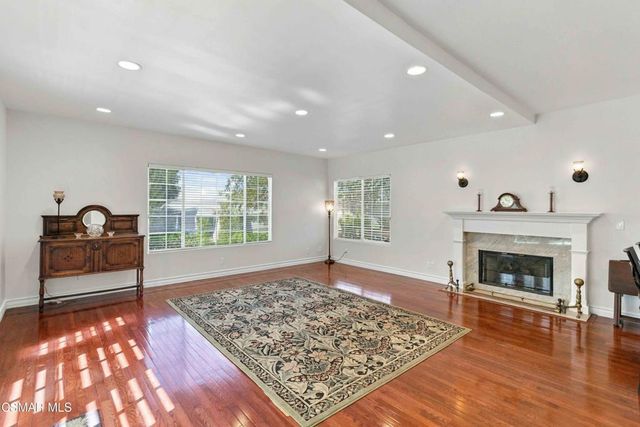1351 Rainey Road, Simi Valley, CA 93063