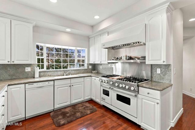 1351 Rainey Road, Simi Valley, CA 93063