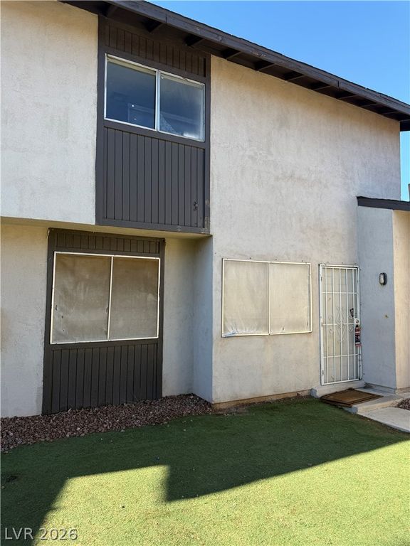 236 North Bruce Street B, Las Vegas, NV 89101