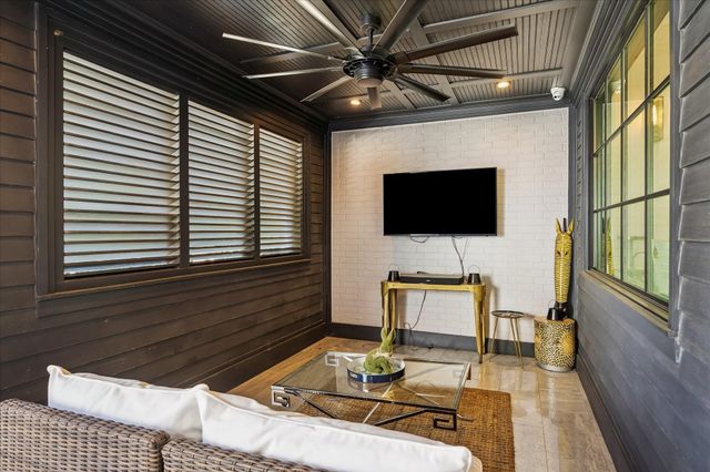 5118 Braesheather Drive, Houston, TX 77096