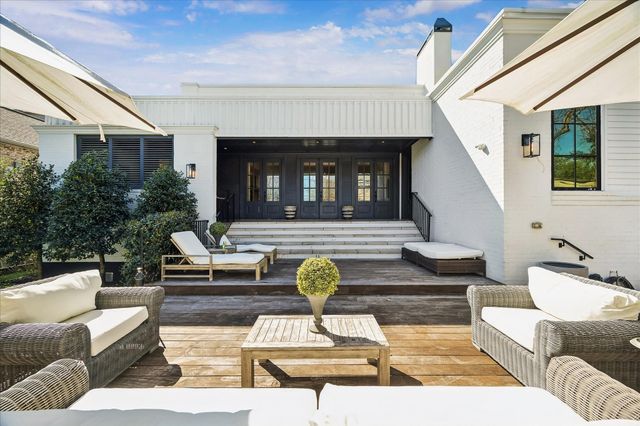 5118 Braesheather Drive, Houston, TX 77096