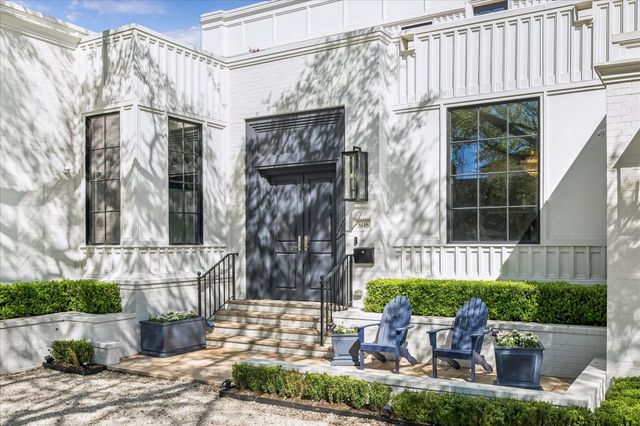 5118 Braesheather Drive, Houston, TX 77096