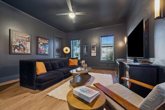 5118 Braesheather Drive, Houston, TX 77096