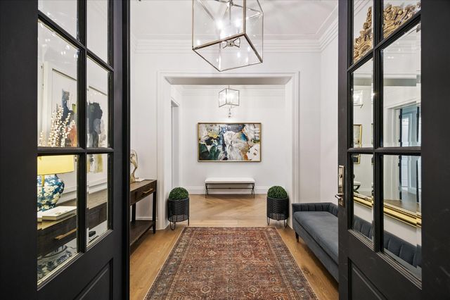 5118 Braesheather Drive, Houston, TX 77096