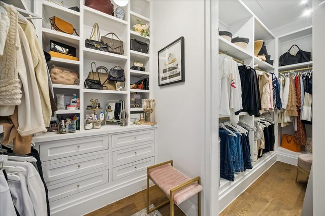 5118 Braesheather Drive, Houston, TX 77096