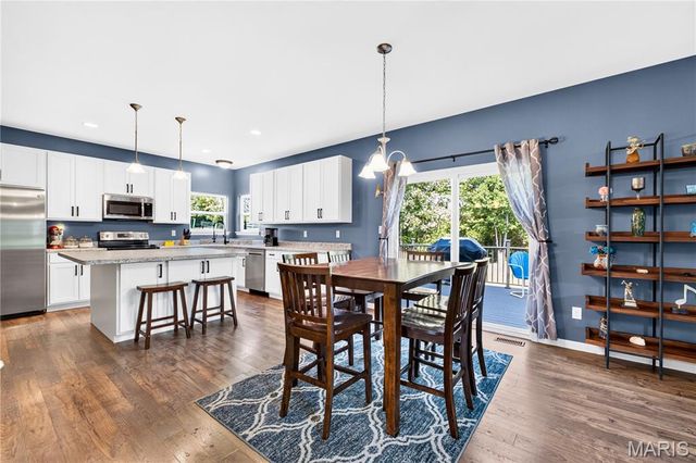 634 Creek Bend Drive, Lake St Louis, MO 63367