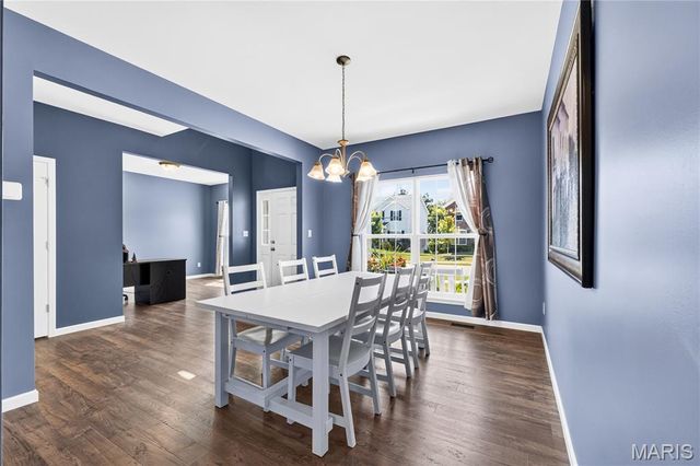 634 Creek Bend Drive, Lake St Louis, MO 63367