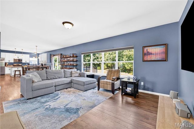 634 Creek Bend Drive, Lake St Louis, MO 63367